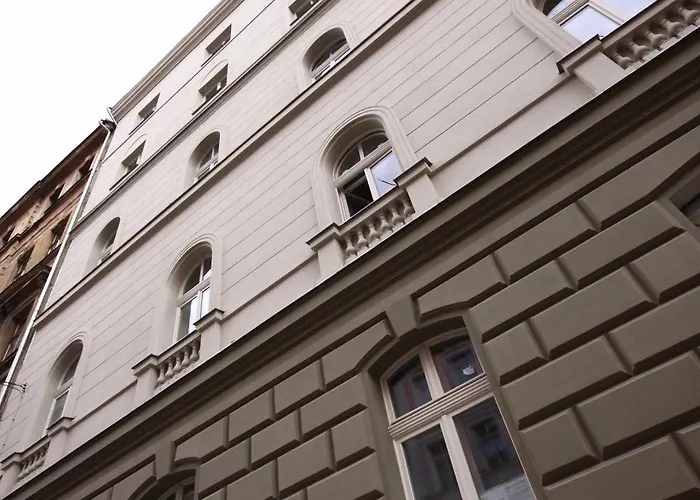 Hotel Pure White Prag